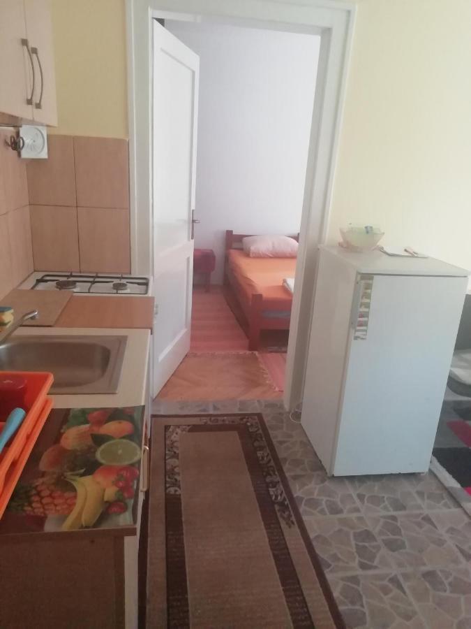 Centar Херцег Нови Екстериор снимка